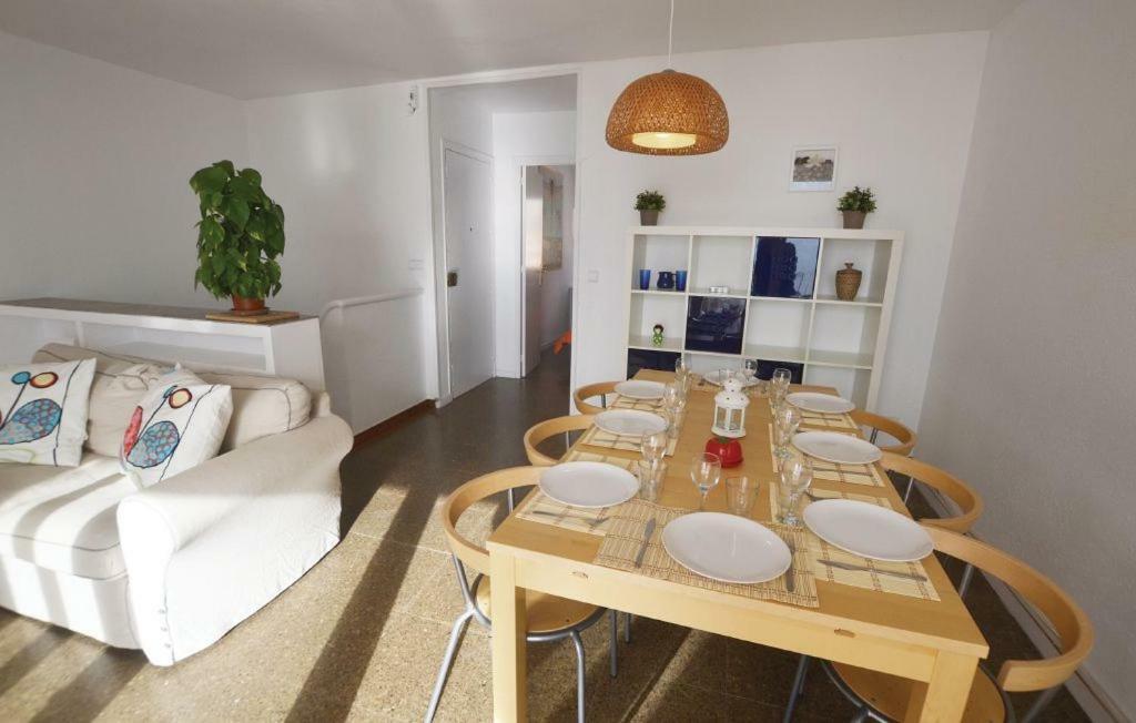 דירות קאנט דה מאר Duplex En Frente De La Playa Al Lado De Barcelona מראה חיצוני תמונה